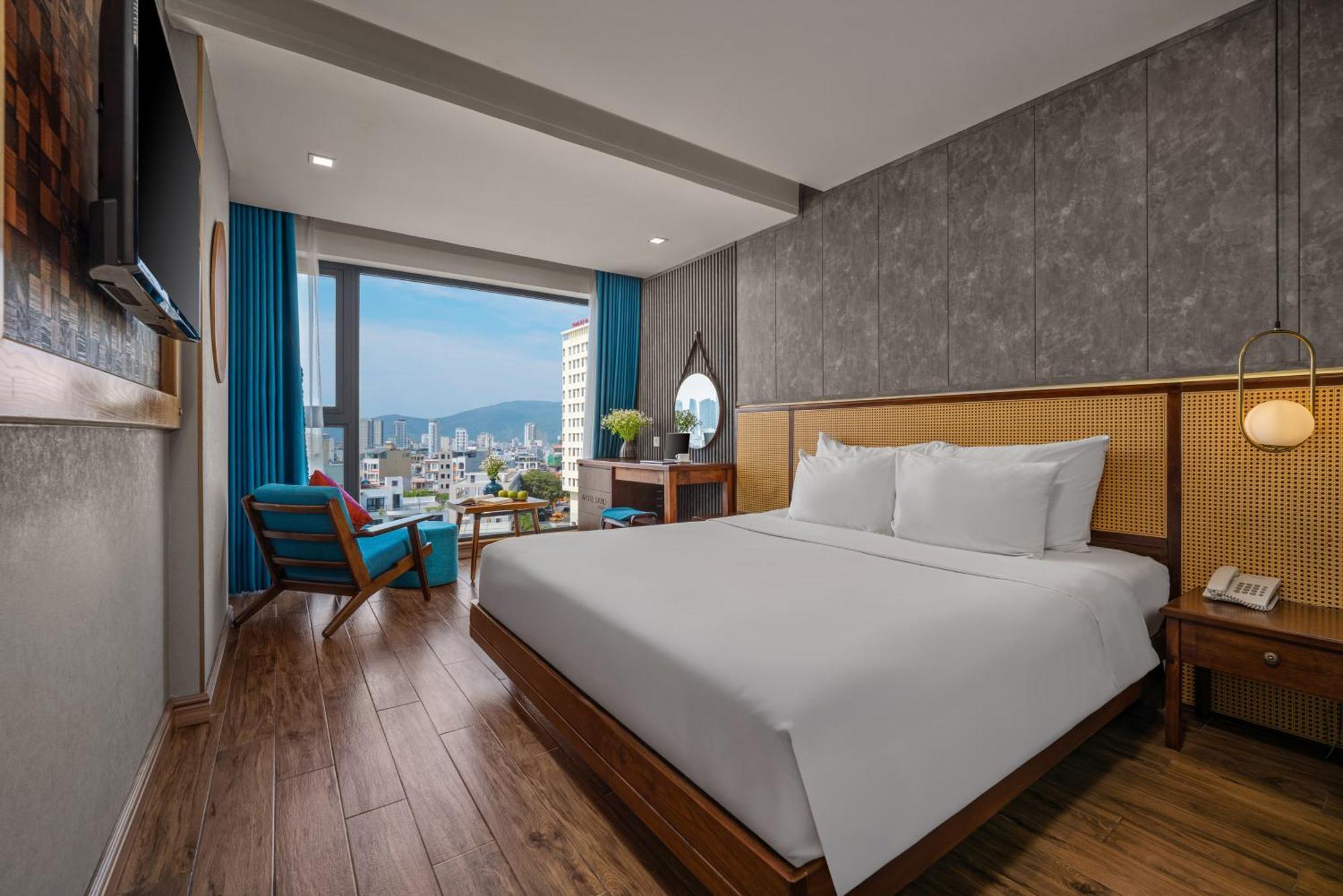 White Sand Boutique Hotel Da Nang Exterior photo